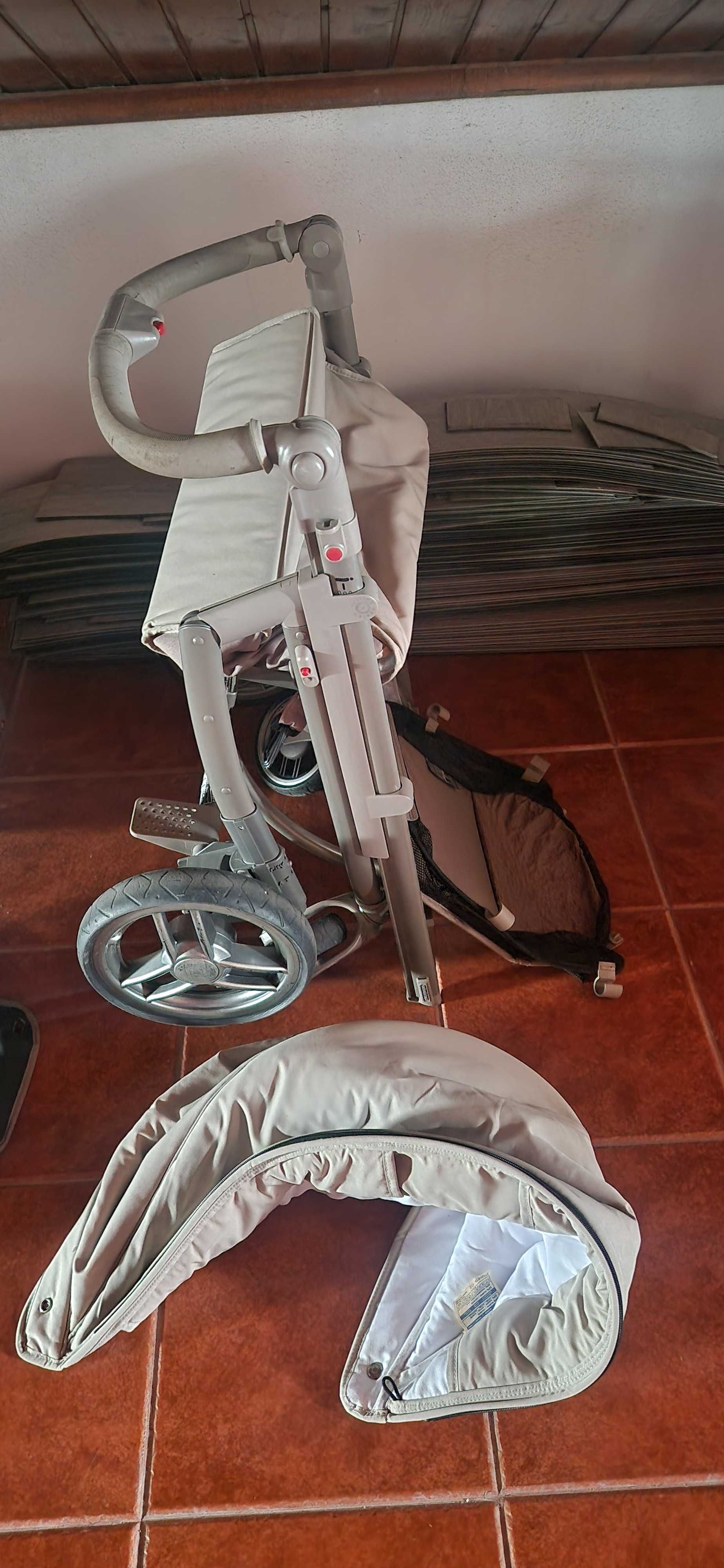 Carrinho de Bebecar trio