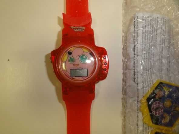 Zegarek kolekcjonerski Pokemon World od Nintendo.