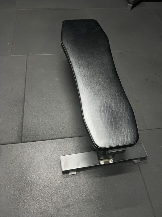 Bancos ginásio musculação