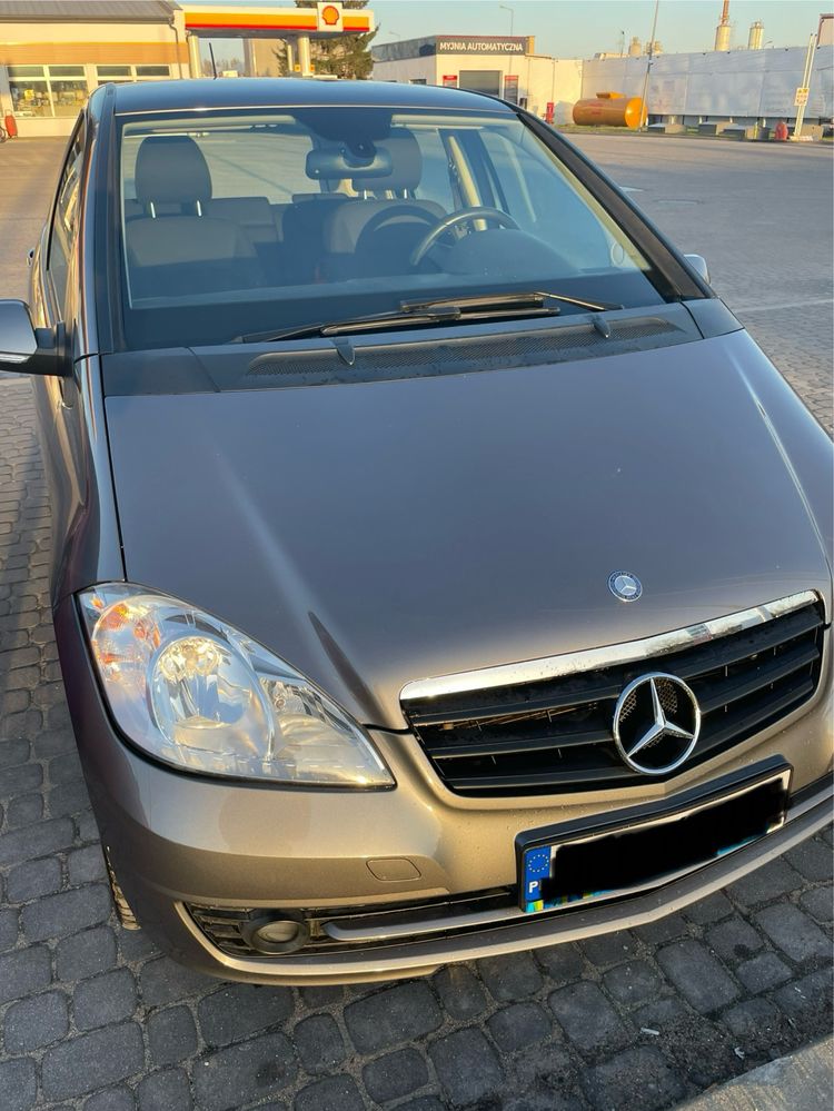 Mercedes A180 CDI luksus w kompaktowym wydaniu,niski przebieg