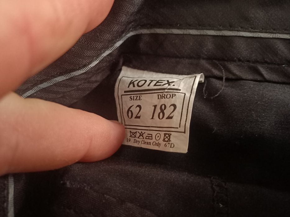 Garnitur młodzieży