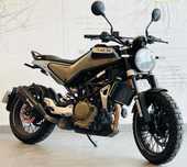Husqvarna Svartpilen 401