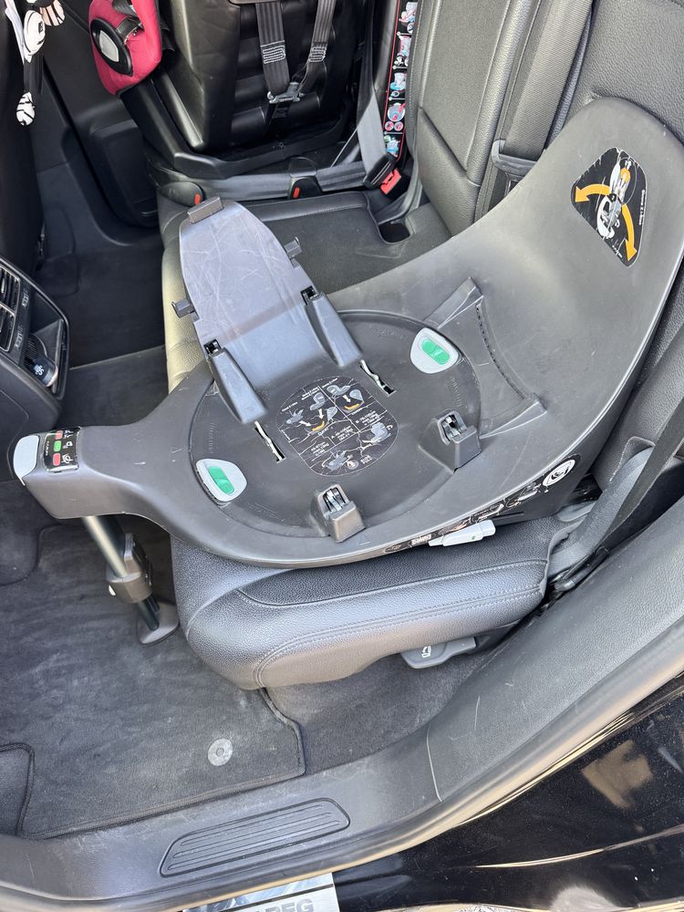 Автокрісло cybex cloud z i-size. Сіре. З базою