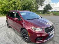 Chrysler Pacifica AWD, 4x4, minitory, kamery360