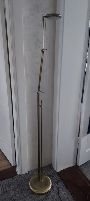 Lampa stojąca-  rozkładana