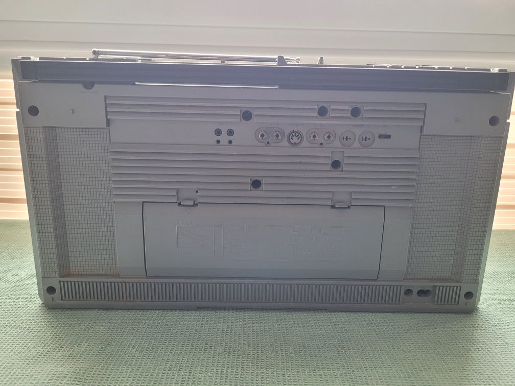 Radiomagnetofon PHILIPS.