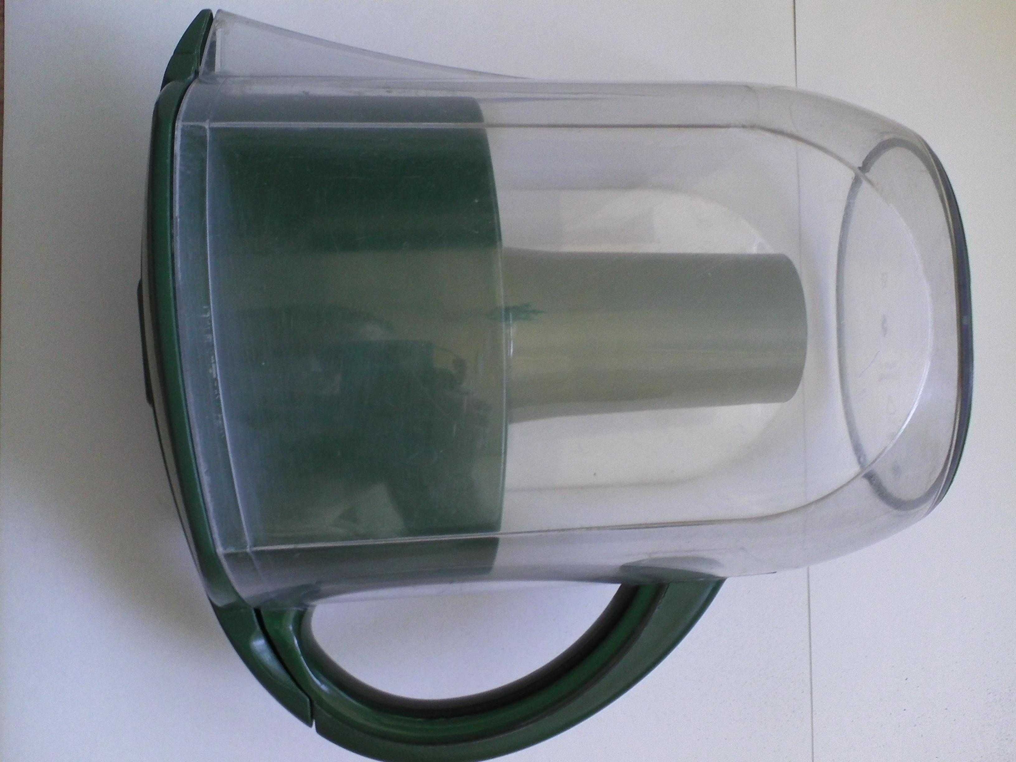 Brita кувшин-фильтр для очистки питьевой воды.