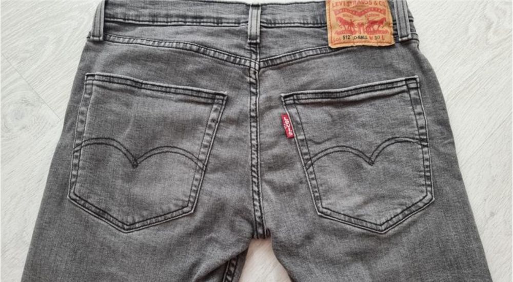 Джинси Levis W30