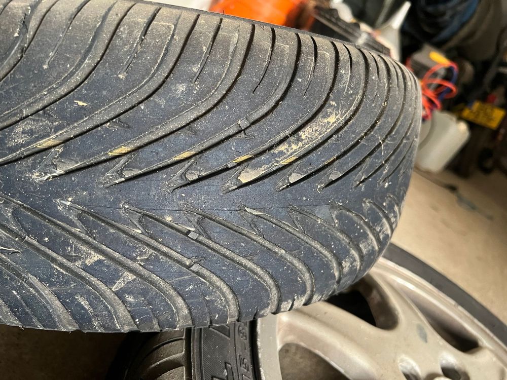 Jantes e pneus4x100 r15