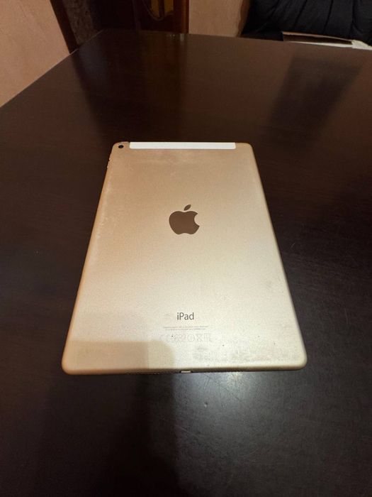 iPad Air 1 (2013), Wi-Fi + Cellular, 16GB, золотой