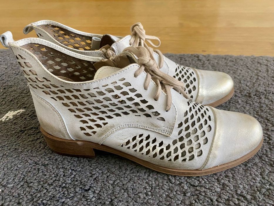 Złote Botki Pro-Moda Eleganckie Buty Damskie r.39