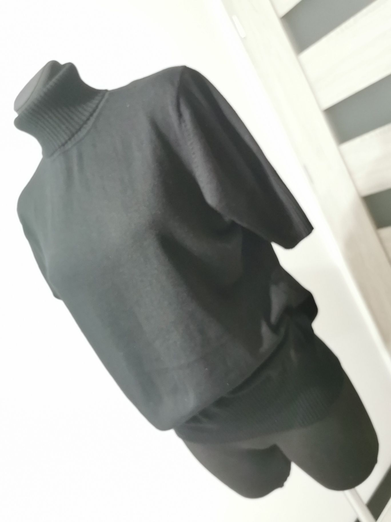 Sweter damski C&A – rozmiar XL, skład 70% jedwab, 15% kaszmir, 15% baw
