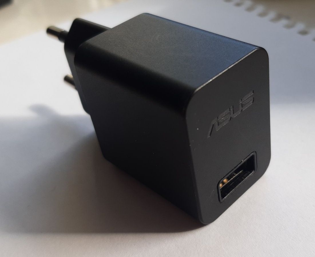 Ładowarka USB Asus PSM06E-050Q 1.35A/5.2V