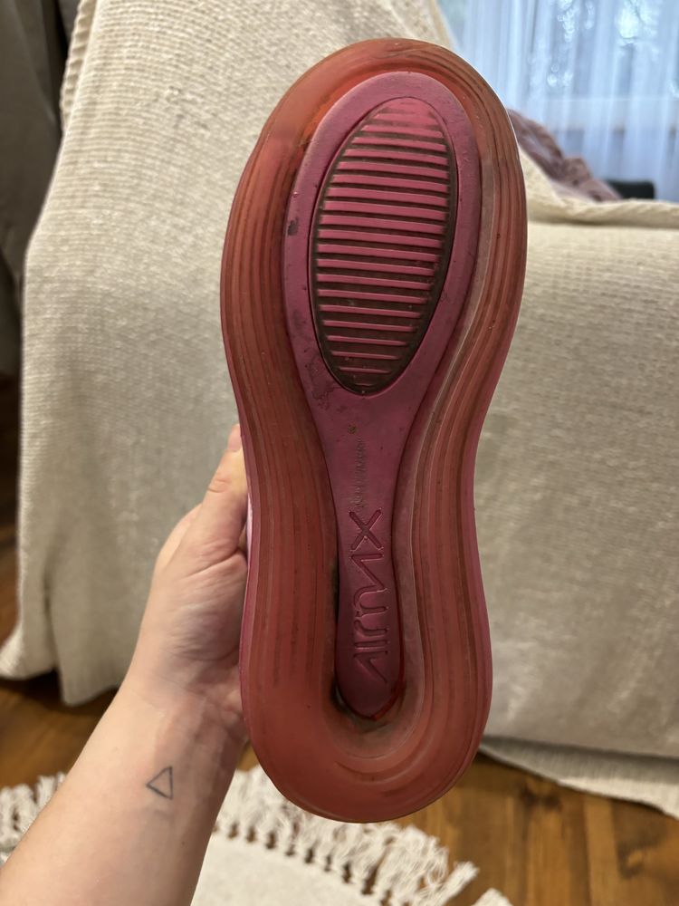 Nike air max 720 36.5 23 cm biało różowe na siłownie do biegania