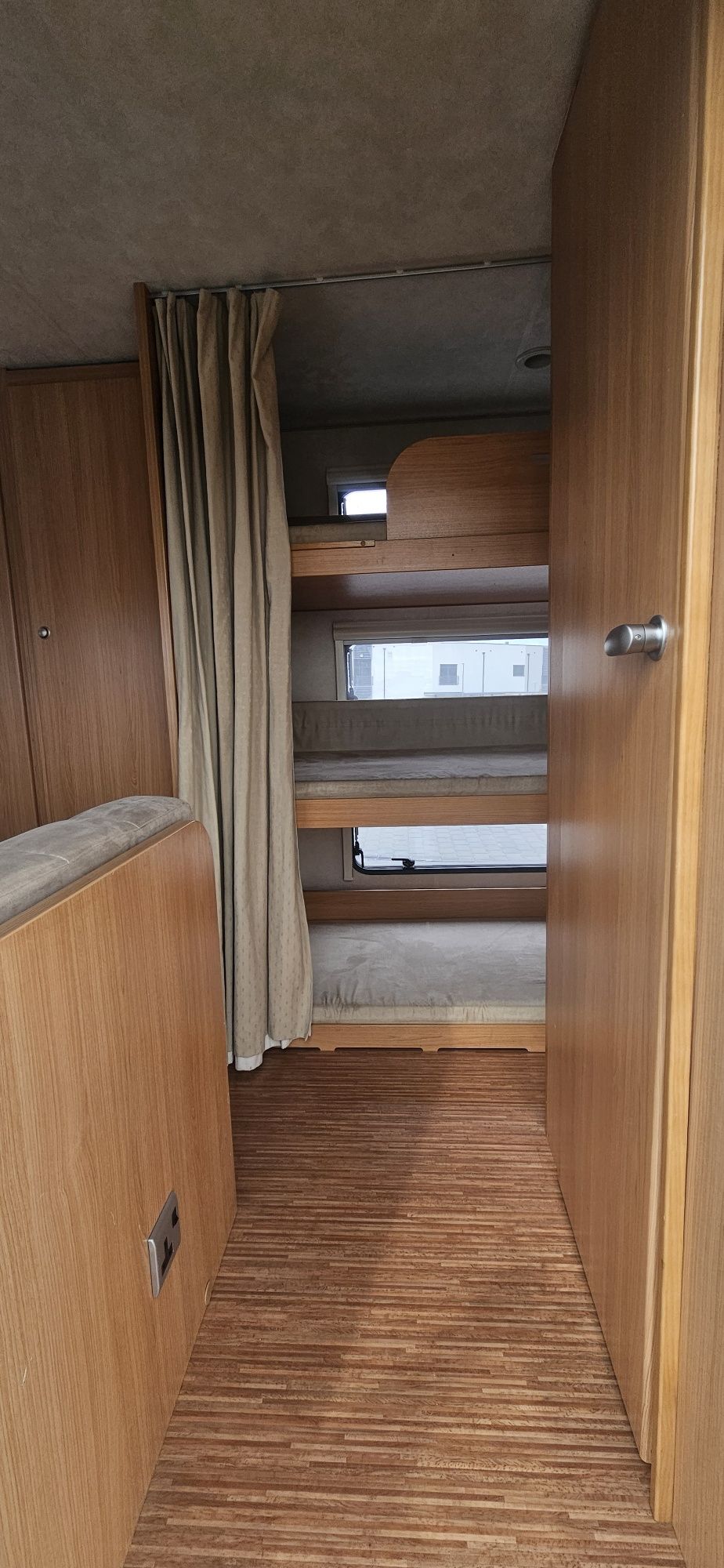 Adria Altea 524DT mover przedsionek 6 osobowa Jak NOWA 1300DMC