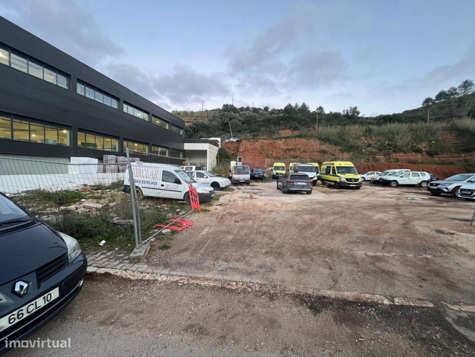 Fantástico Armazém à Venda em Parque Logístico e Industrial de Lour...
