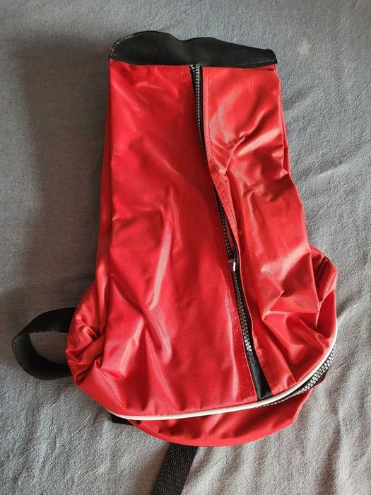 Mochila Vermelha