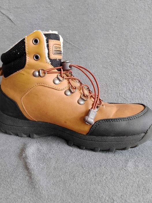 SPRANDI. Buty jesienno-zimowe.