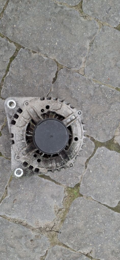 Alternator vw Passat b6 golf v Touran 1.9 tdi 2.0 tdi
