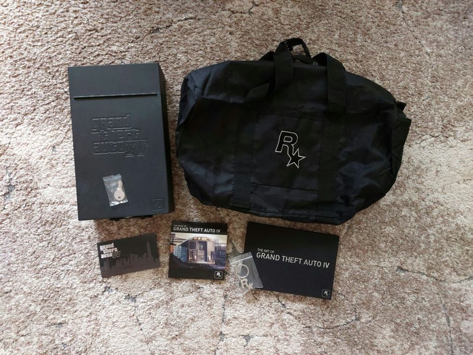 Grand Theft Auto IV Special Edition Box Rockstar Games Merch