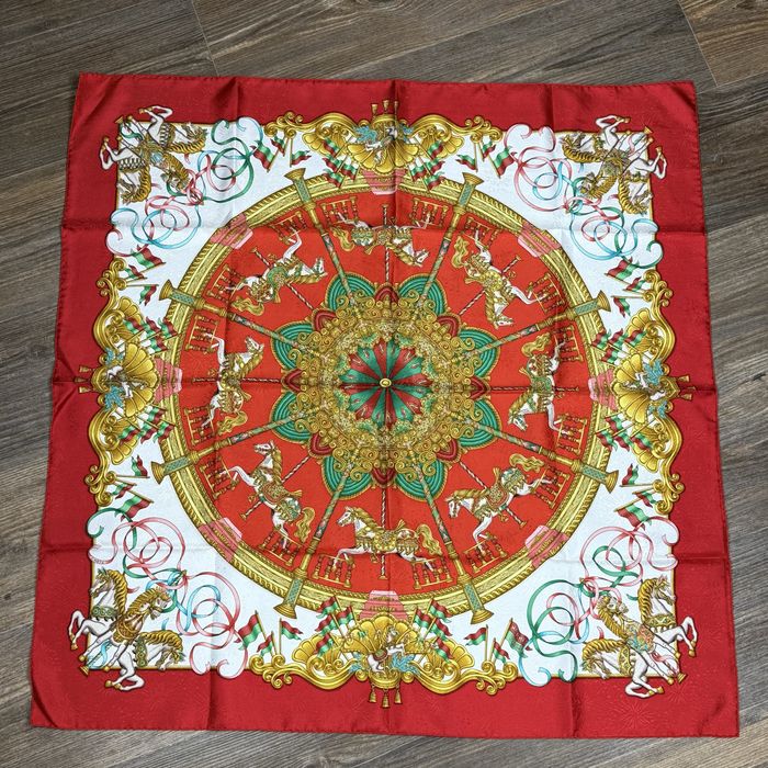 Hermes Paris Luna Park Шовковий Як Новий Платок