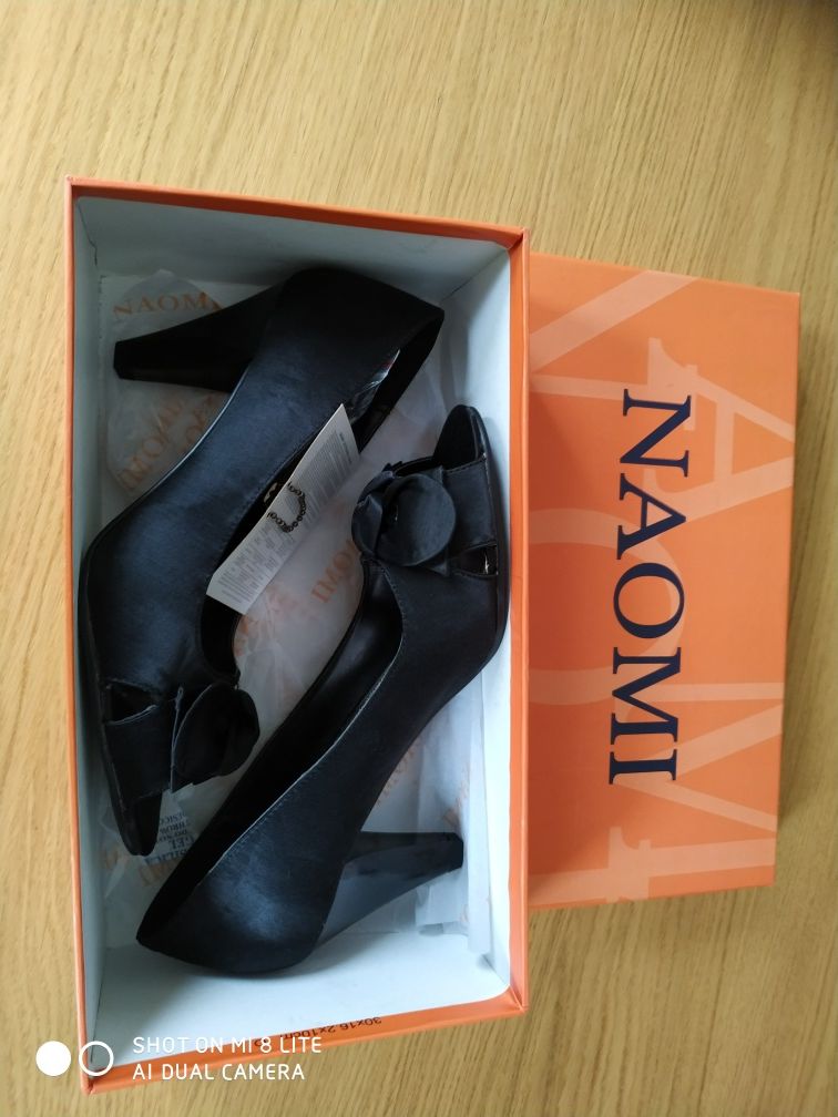 Buty eleganckie rozm.38 firmy Neomi