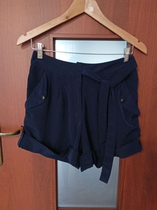 Eleganckie spodenki damskie, jak satynowe, spodenki z wysokim stanem,