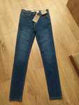 Spodnie jeansowe damskie New look z metką