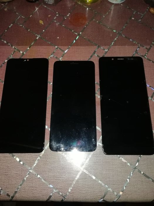 Дисплеи на смартфон 11 штук