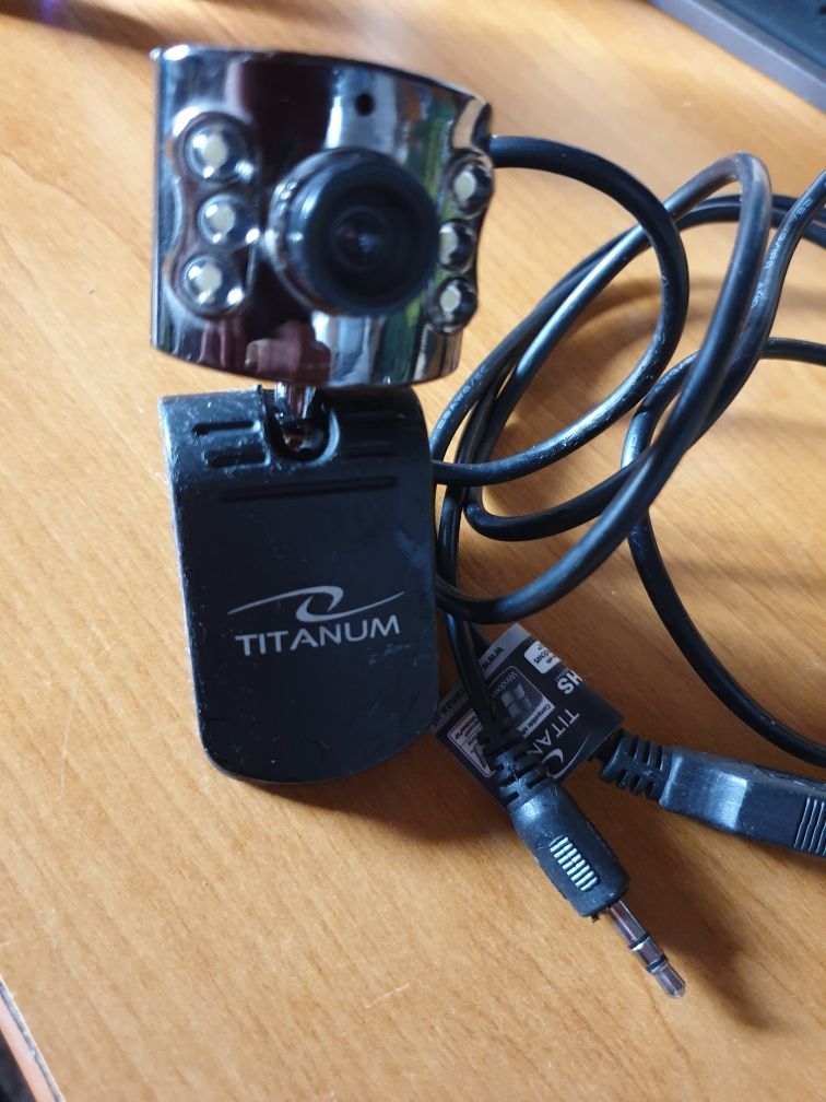 Zestaw: kamerka internetowa TITANUM + mikrofon Trust, USB + mini jack