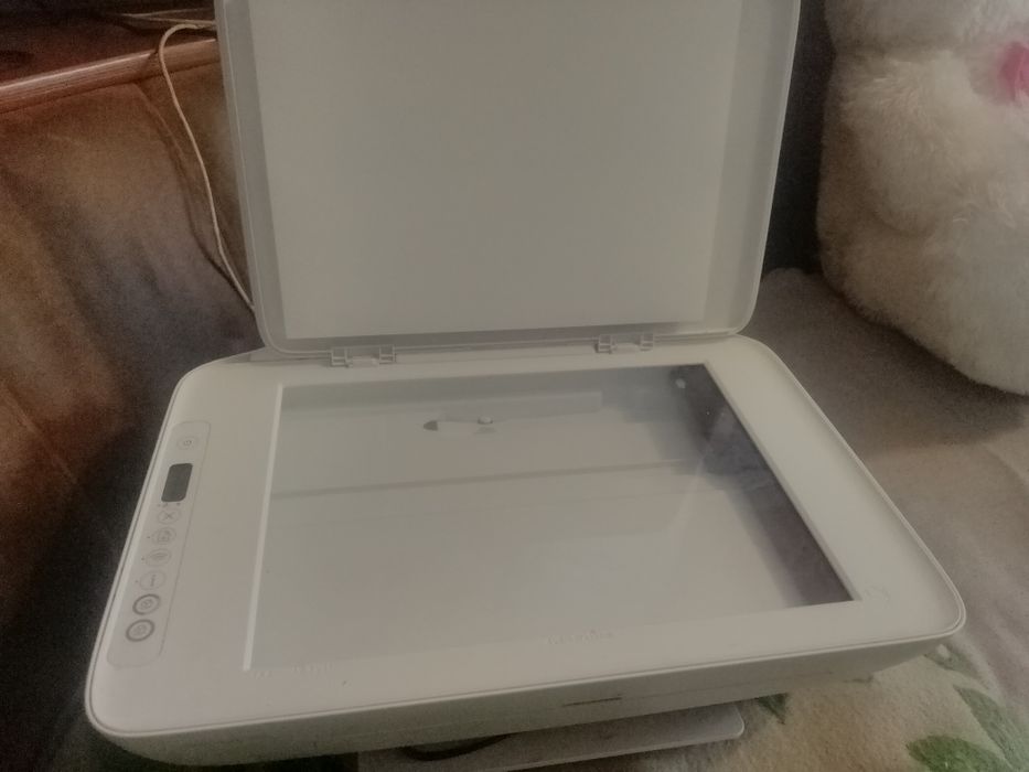 Продам принтер HP Deskjet 2710