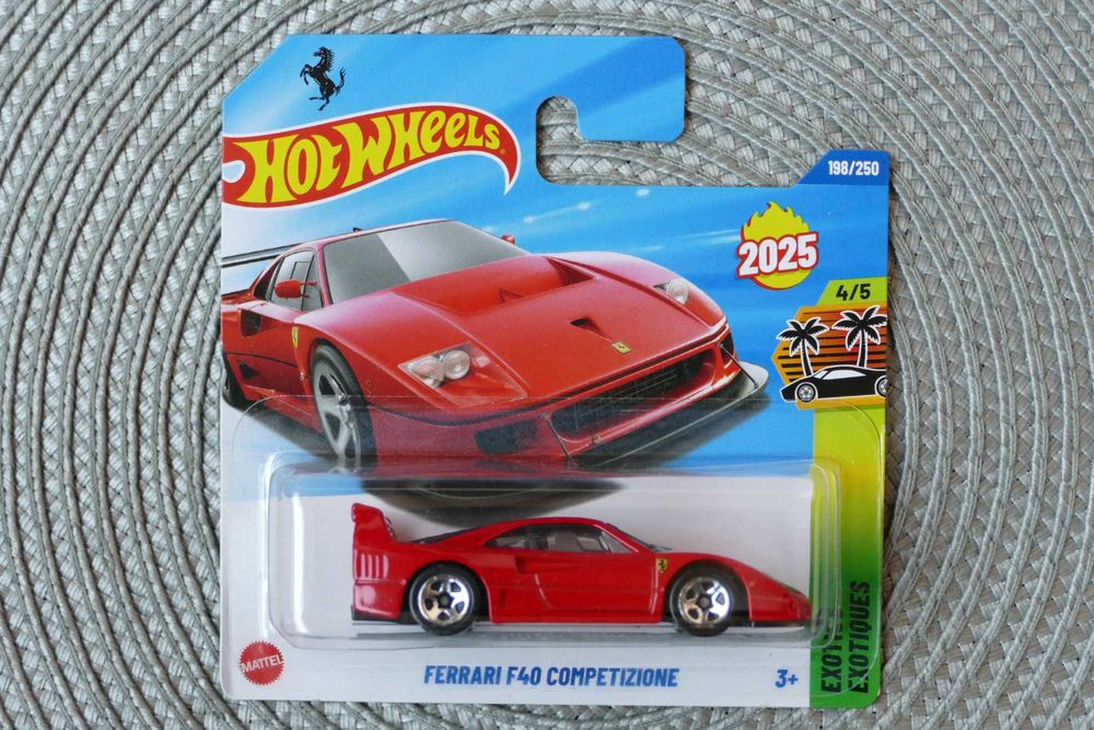 Hot Wheels autko "Resorak" FERRARI F40 COMPETIZIONE edycja 2025r.