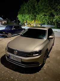 Продам. Volkswagen Jetta 2013 1,4 HYBRID