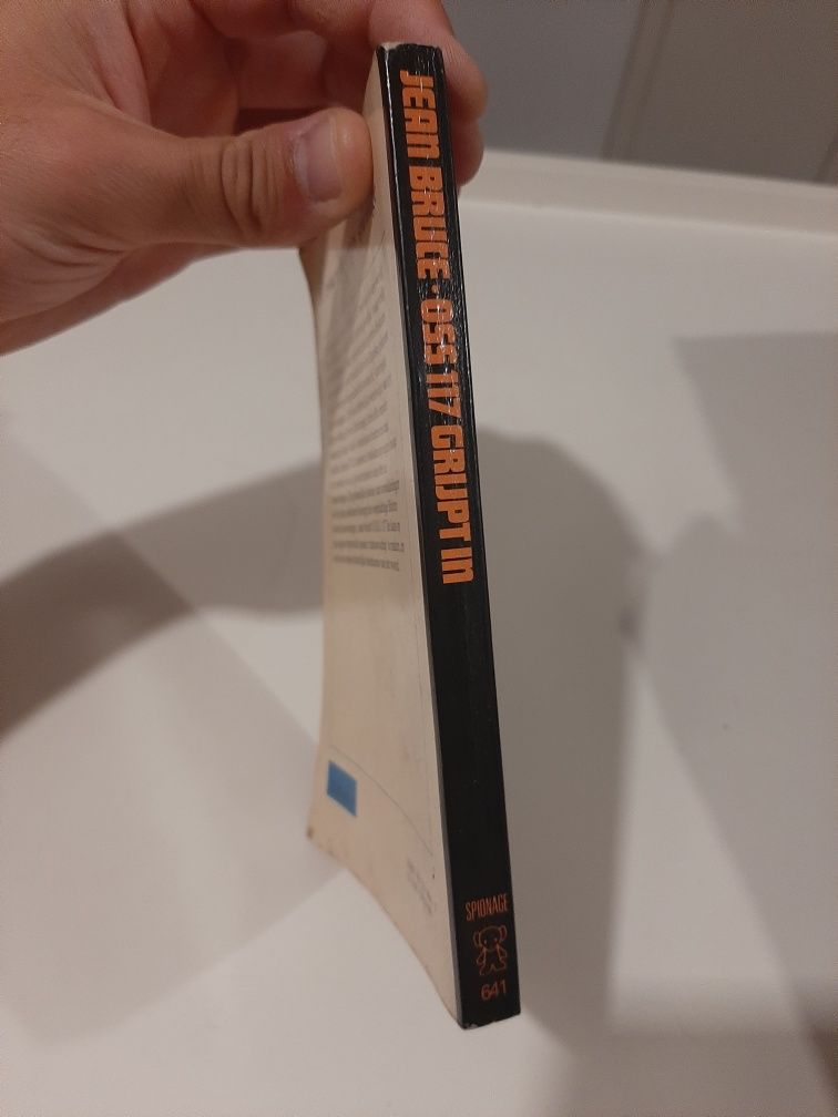 livro jean bruce oss 117 grijpt in