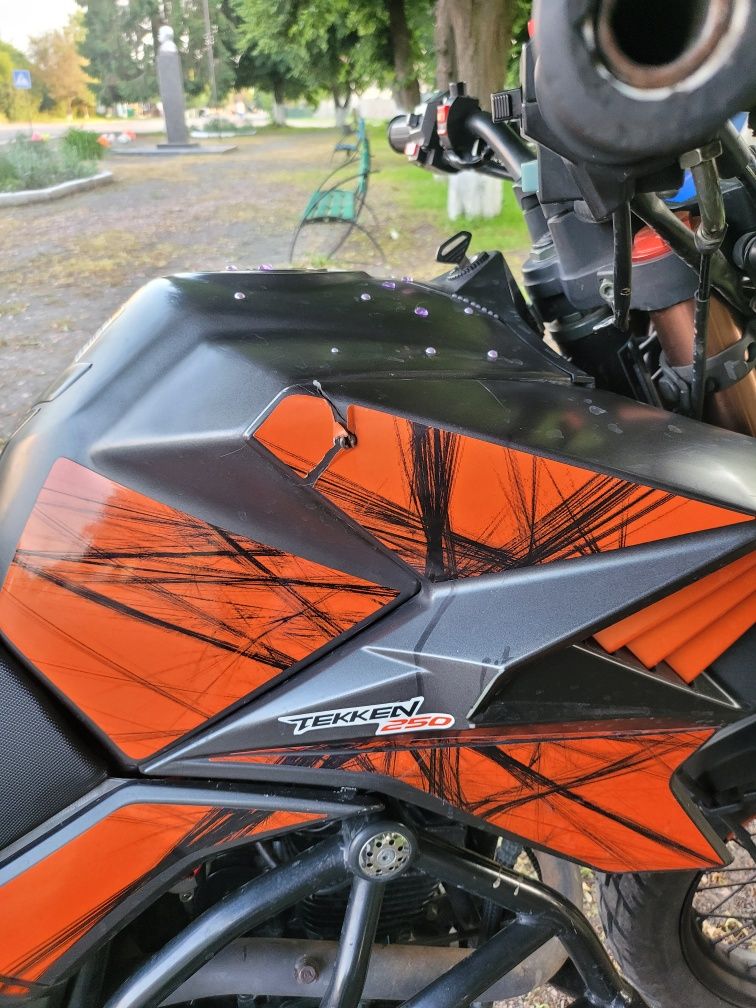 Продам Tekken 250