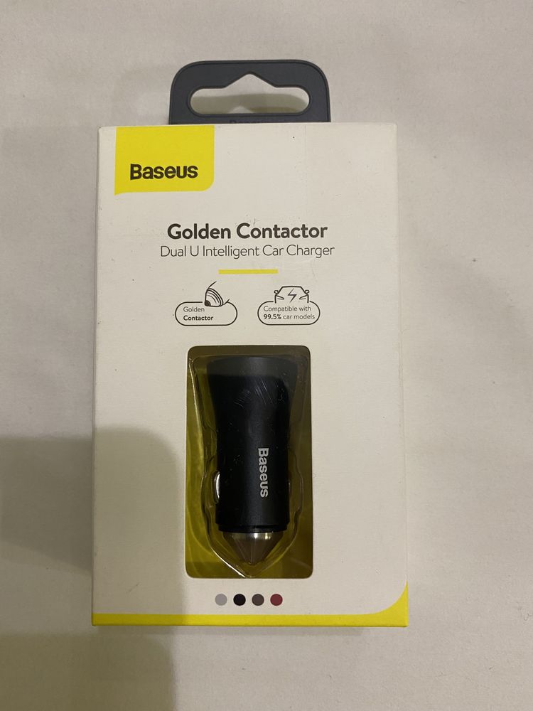 Aвтомобільний зарядний пристрій baseus Golden 2USB/2.4A