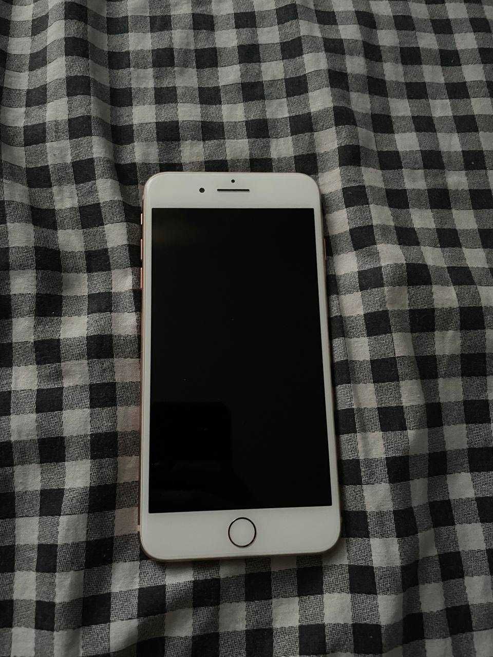 IPHONE 8+ Состояние как новое !!!