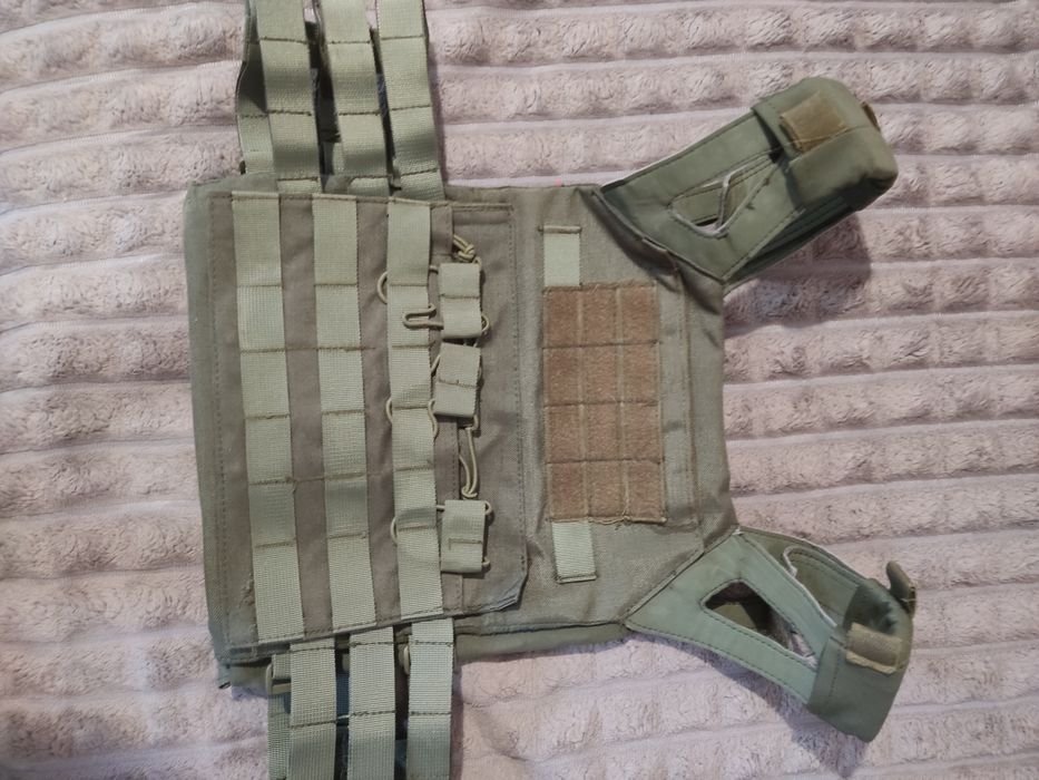 Плитоноска олива б/у