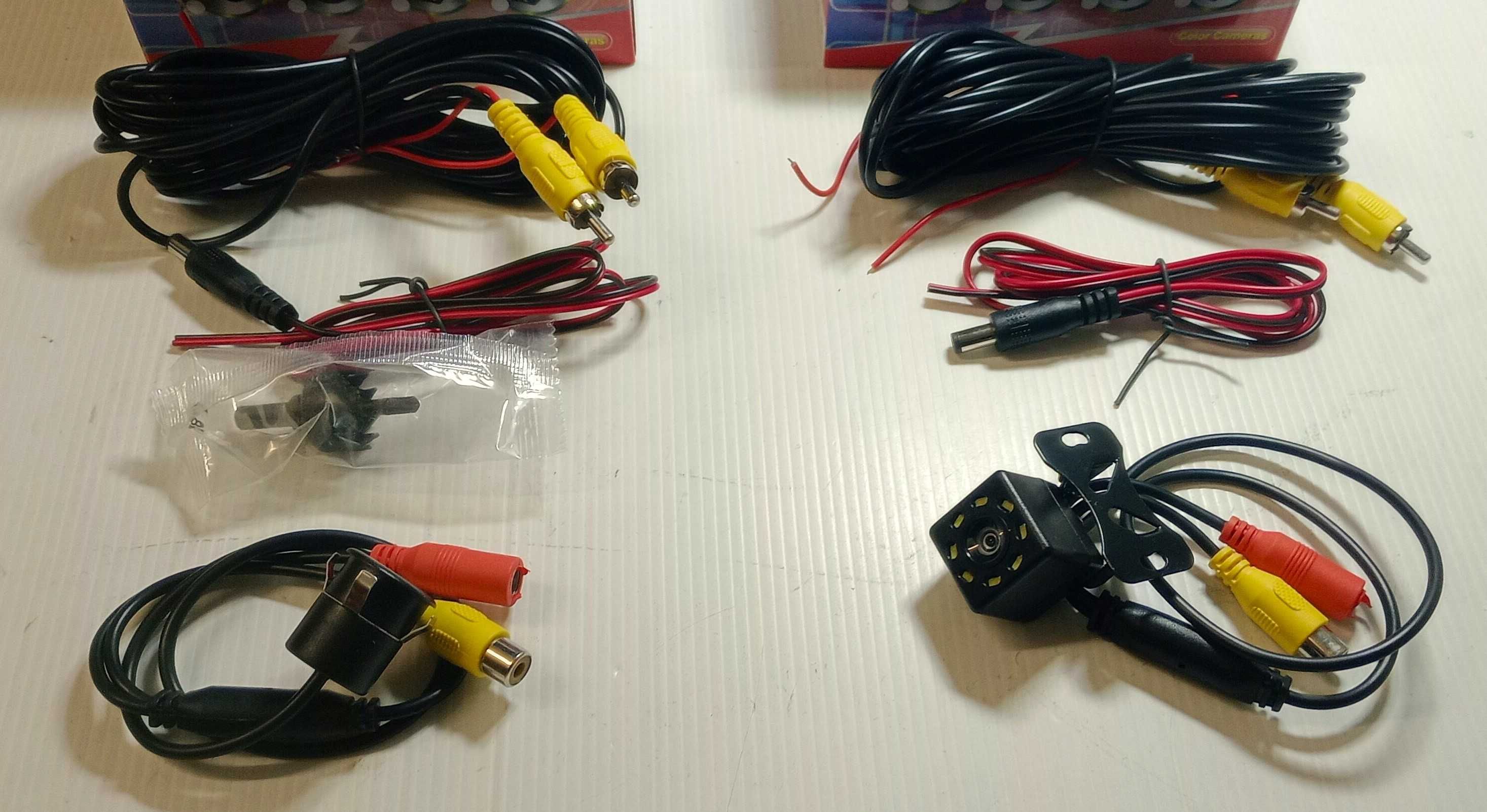Mini câmara marcha atrás automóvel modelo Cubo ou de Embutir