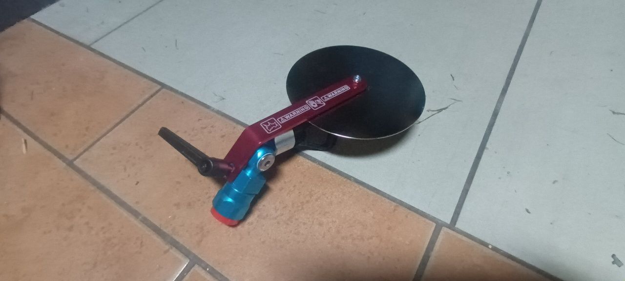 Przystawka do odcinania natryskowego