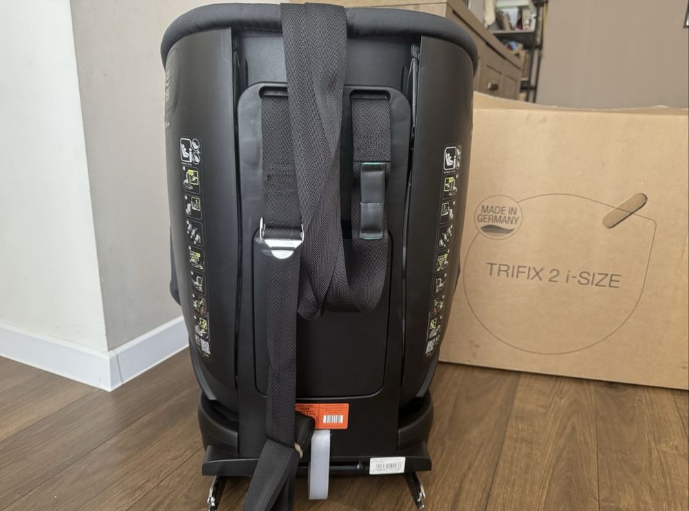 Britax Romer Trifix2 i-Size