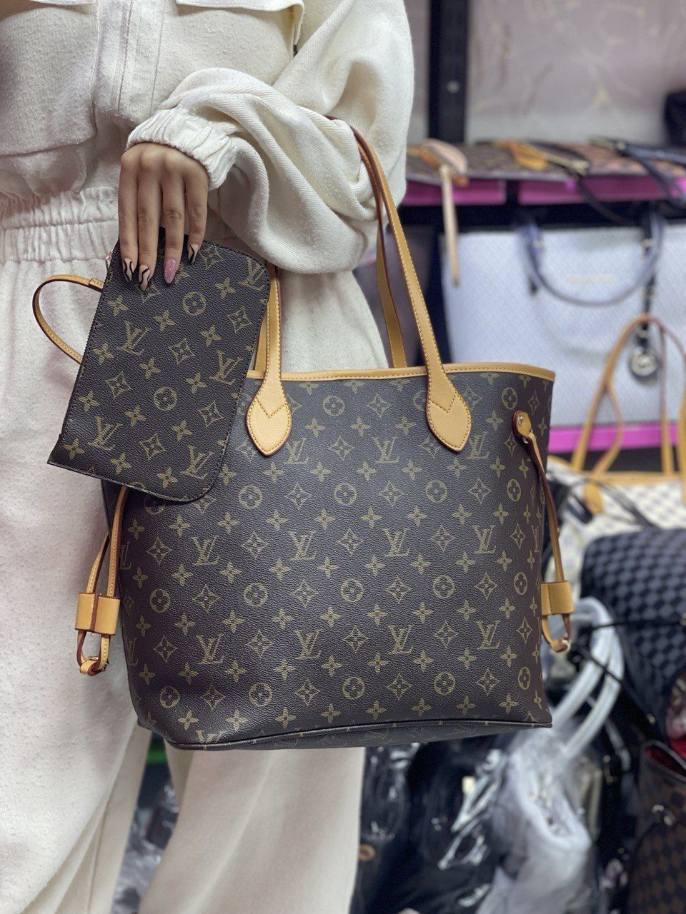 Жіноча сумка шопер Louis Vuitton Луи Виттон