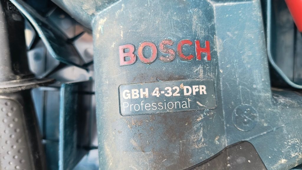 Młot udarowo-obrotowy Bosch gbh 4-32 dfr