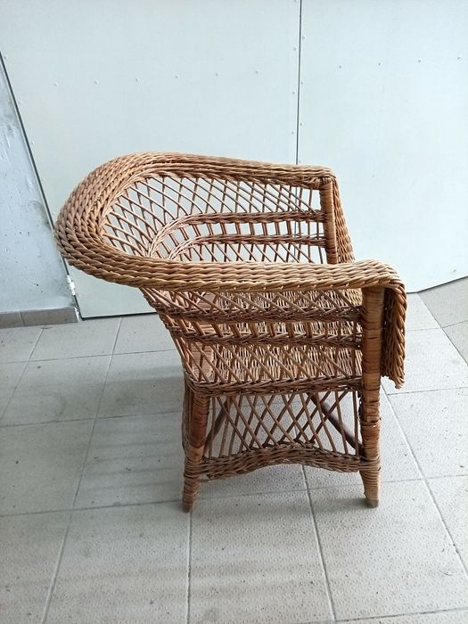 Cadeira de jardim em vime
