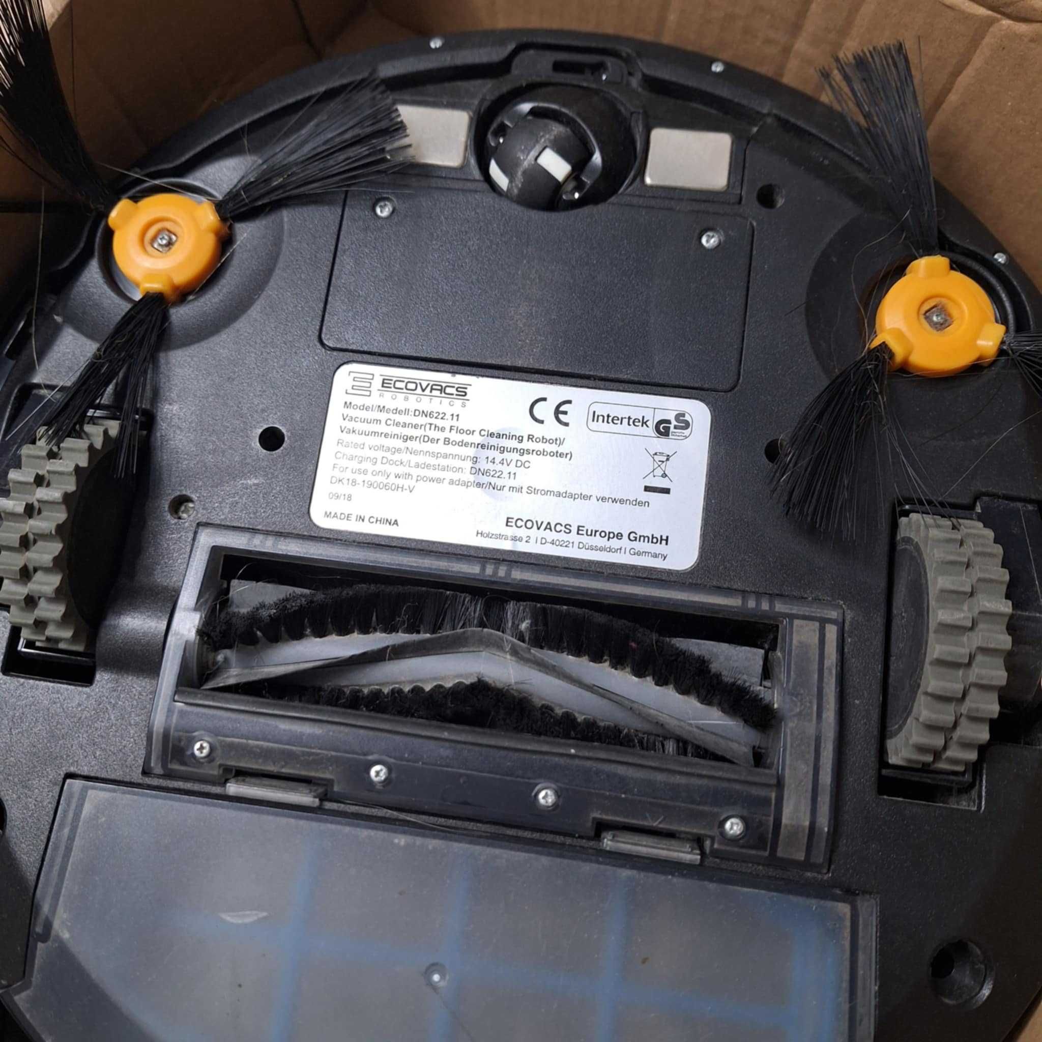 Robot sprzątający DEEBOT DN622.11 czarny