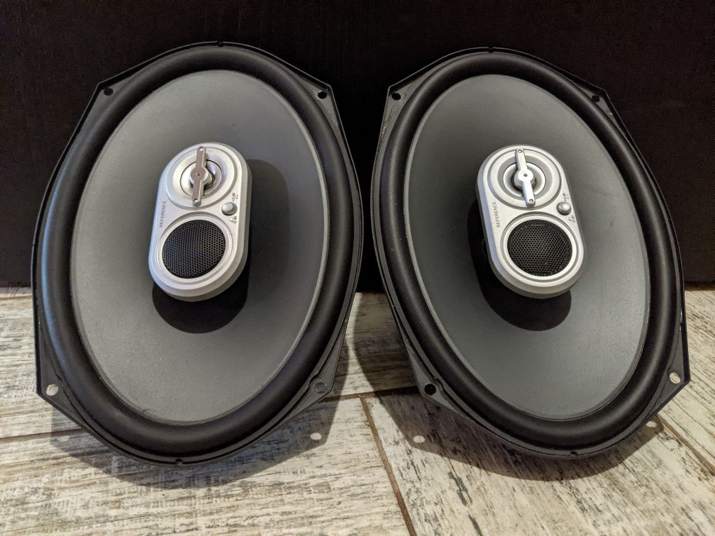 Infinity REF 9603IX, овалы динамики в авто.