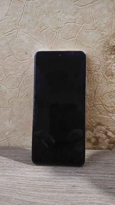 Poco f3. 8/256 відвал процесора.