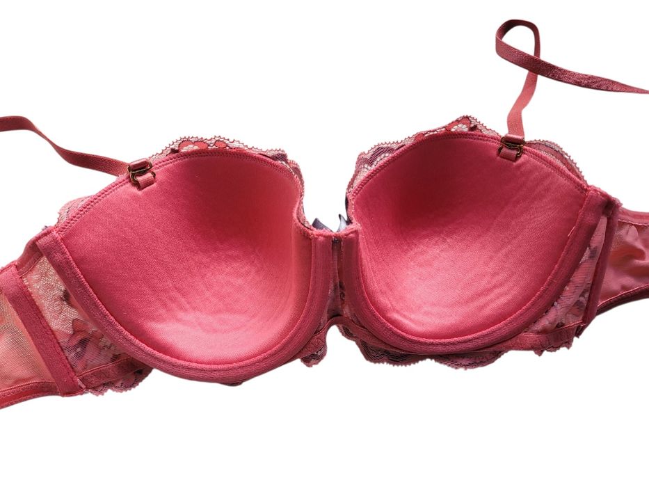 Różowy koronkowy stanik 75B Hunkemoller bielizna damska