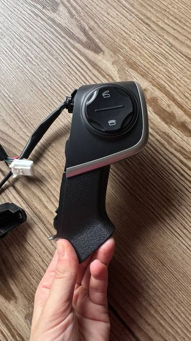 Новые Комплект Кнопки Руля Toyota Camry 50 55 2012-2017