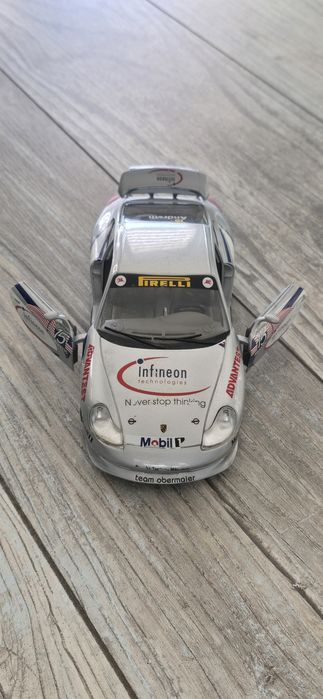 Bburago Porsche 911 Carreara 1997 Unikat Kit Collection
